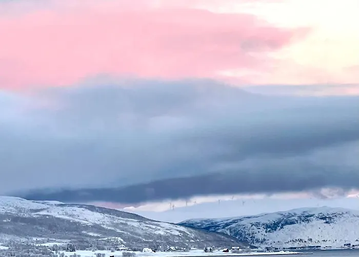 Senja Peak Panorama * Straumstad